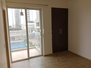Room in 3 BHK Apartment at Experion The Heart Song, Sector 108 – for Rent