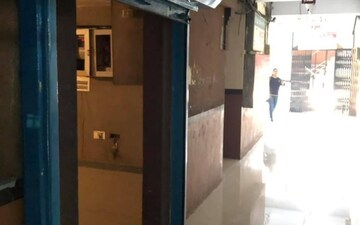 Shop For Rent in Kirti Nagar