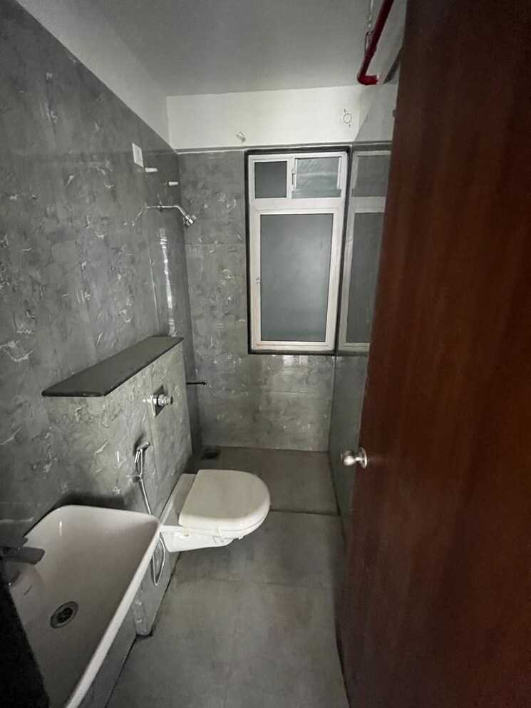 Bathroom, vtp-belair 2 Bedroom 665 Sq.Ft. Apartment In Mahalunge Pune 7969148