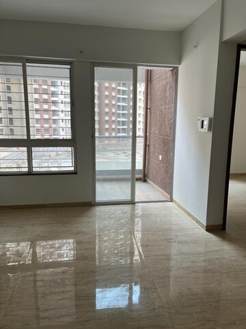 Room in 2 BHK Apartment at VTP Belair, Mahalunge – for Rent