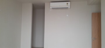 Furnished Amenities in 3 BHK Apartment at M3M Sky City, Sector 65 – for Sale