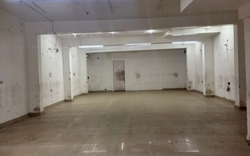 Shop For Rent in Kirti Nagar