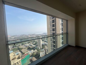 Swimming Pool in 4 BHK Apartment at Piramal Aranya, Byculla – for Rent