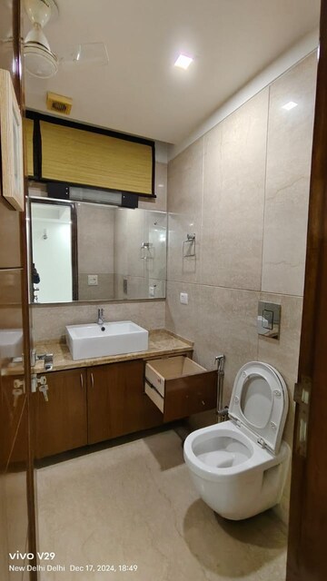 Bathroom in 3 BHK Builder Floor at Defence Colony – for Rent