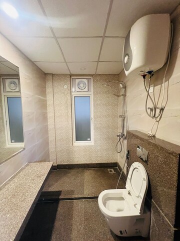 Bathroom in 4 BHK Apartment at ABA Ivy County, Sector 75 – for Rent
