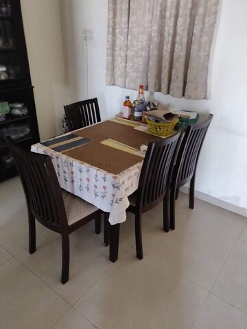 Master Bedroom in 2 BHK Apartment at Rajkamal Heights, Parel – for Rent