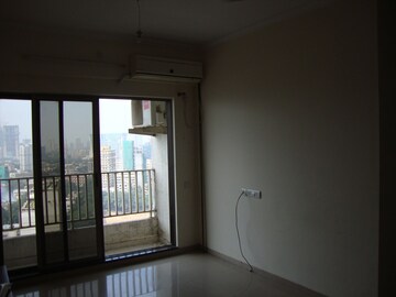 Room in 2 BHK Apartment at Rajkamal Heights, Parel – for Rent