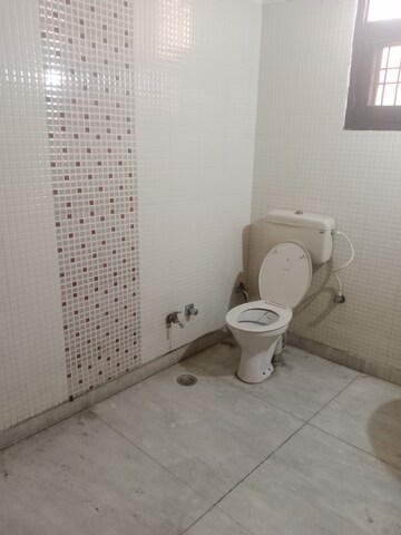 Bathroom in 2 BHK Builder Floor at Ansals Sushant City – for Rent
