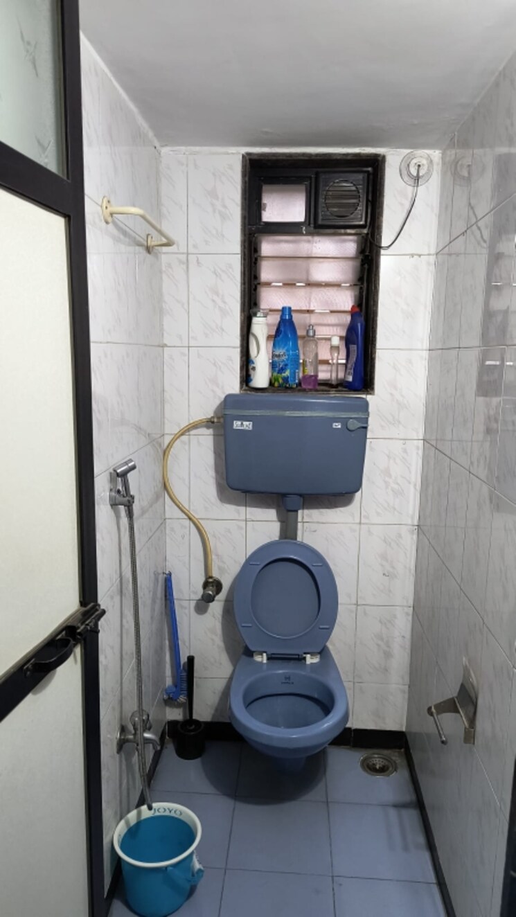 Bathroom, seema-apartment-andheri-east 1 Bedroom 585 Sq.Ft. Apartment In Andheri East Mumbai 7994987