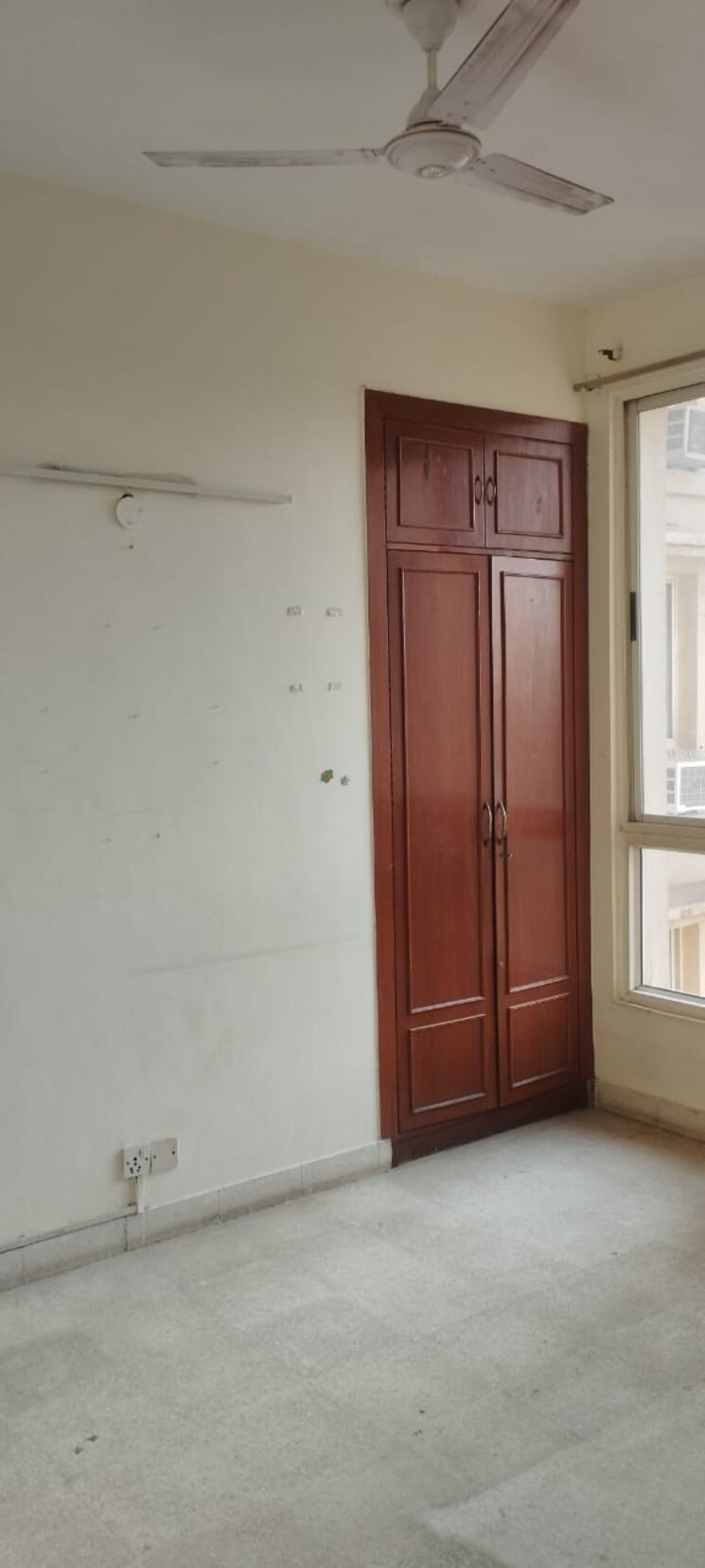 undefined, dlf-ridgewood-estate 3 Bedroom 1371 Sq.Ft. Apartment In Dlf Phase iv Gurgaon 7994982