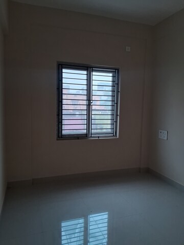 Room in 2 BHK Apartment at Saligramam – for Sale
