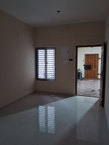 Room in 2 BHK Apartment at Saligramam – for Sale
