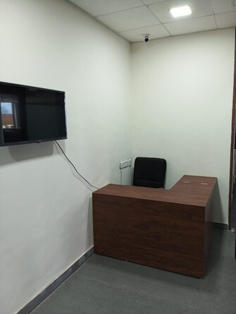 Commercial Office Space 2400 Sq.Ft. For Rent in Ghatkopar West Mumbai  7995524