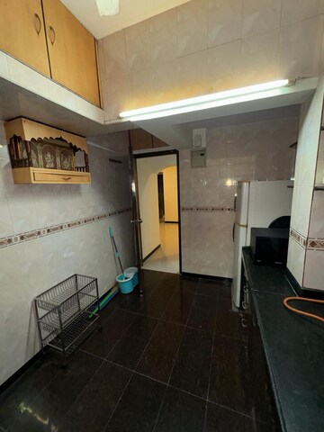 Master Bedroom in 1 BHK Apartment at Sai Nidhi Apartment, Chembur – for Rent