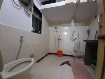 Master Bedroom in 1 BHK Apartment at Sai Baba Complex Goregaon, Goregaon East – for Rent