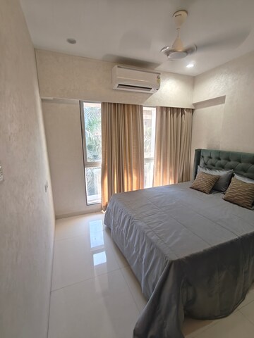 Bedroom in 2 BHK Apartment at Mira Road – for Sale