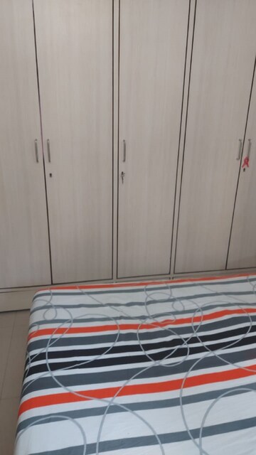 Bedroom in 1.5 BHK Apartment at Santacruz West – for Rent
