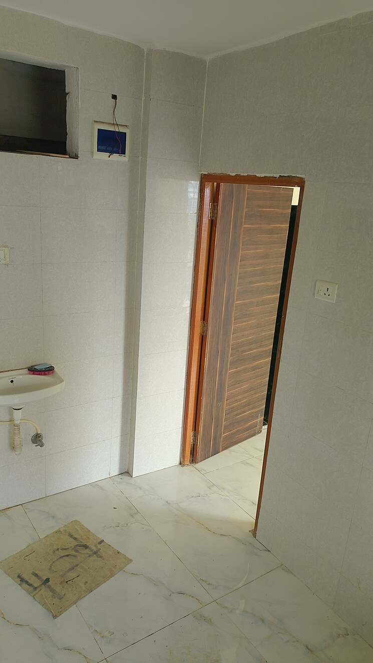 Room, heramb-chs-kalwa 1 Bedroom 370 Sq.Ft. Apartment In Kalwa Thane 7995832