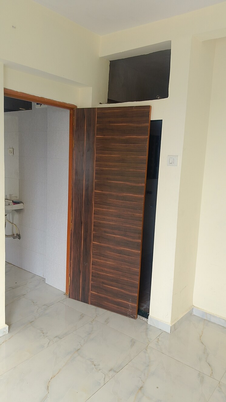 Room, heramb-chs-kalwa 1 Bedroom 370 Sq.Ft. Apartment In Kalwa Thane 7995832