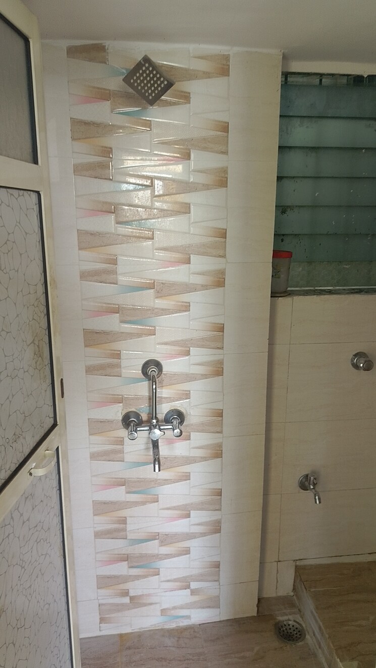 Bathroom, heramb-chs-kalwa 1 Bedroom 370 Sq.Ft. Apartment In Kalwa Thane 7995832