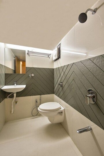 Attached Bathroom in 4 BHK Apartment at Malabar Hill – for Rent