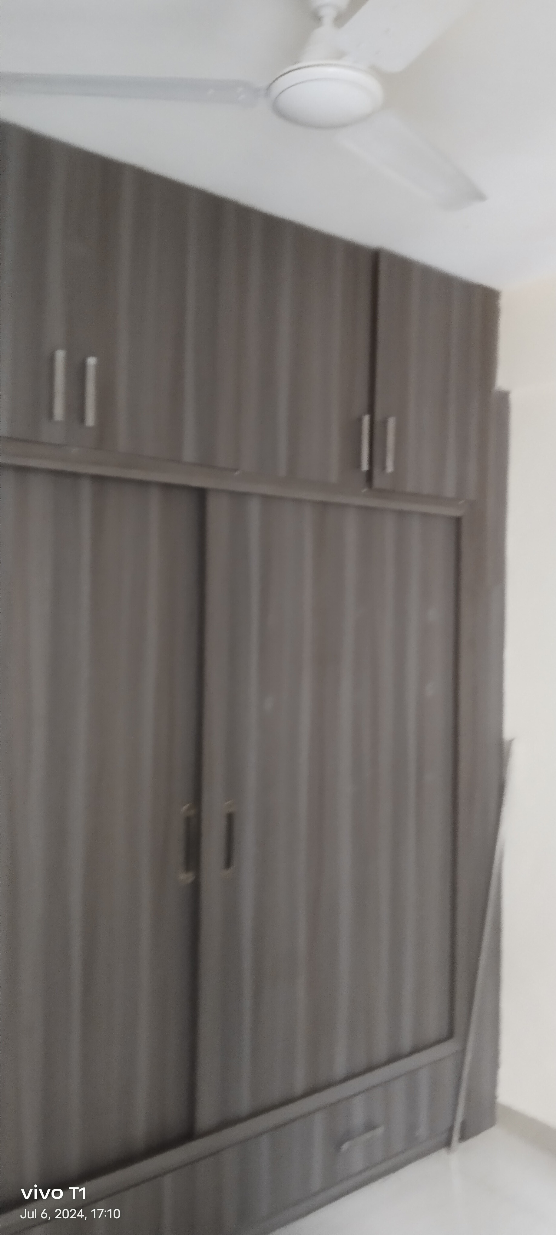 2 BHK + Pooja Room Apartment For Sale in Shree Vardhman Mantra