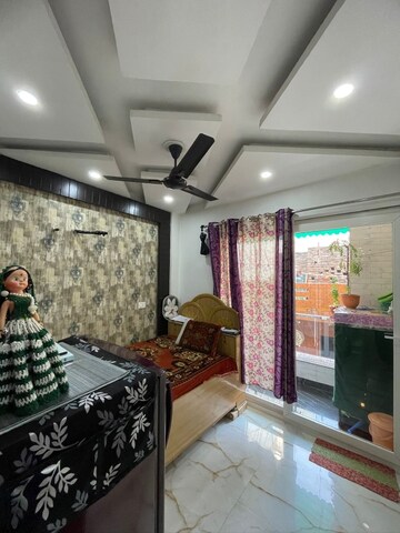 Living Room in 3 BHK Builder Floor at Mahavir Enclave – for Sale
