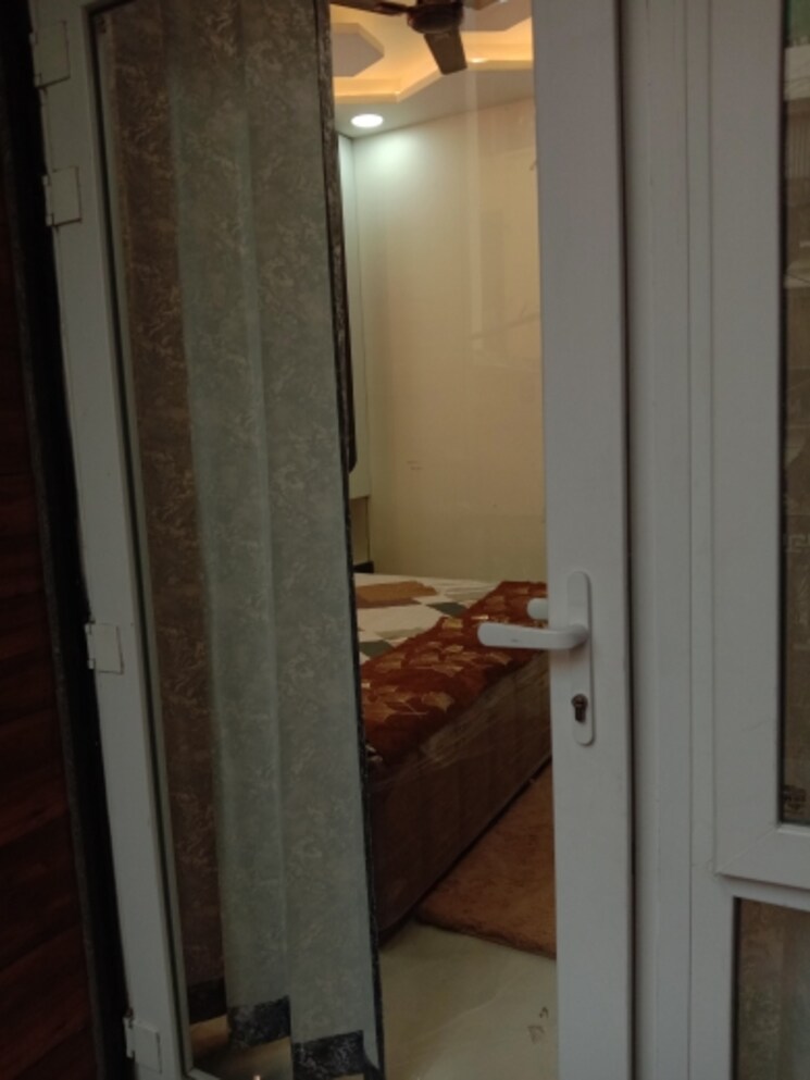 undefined, dwarka mor 3 Bedroom 900 Sq.Ft. Builder Floor In Dwarka Mor Delhi 7995971