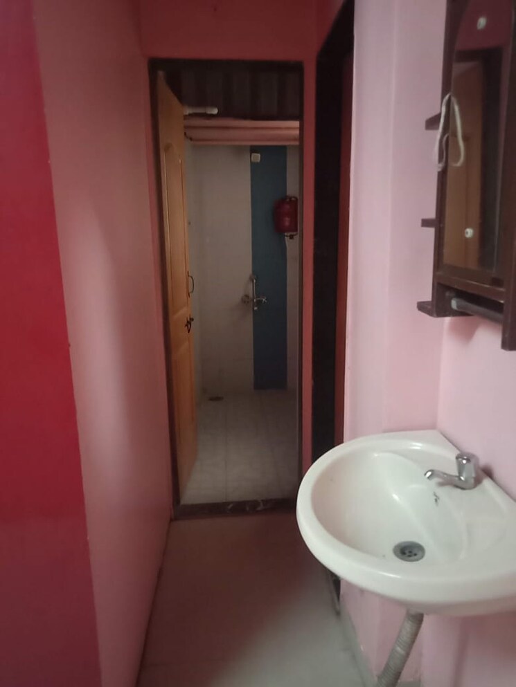 Bathroom, raviraj-planet-millenium 1 Bedroom 700 Sq.Ft. Apartment In Pimple Saudagar Pune 7996037