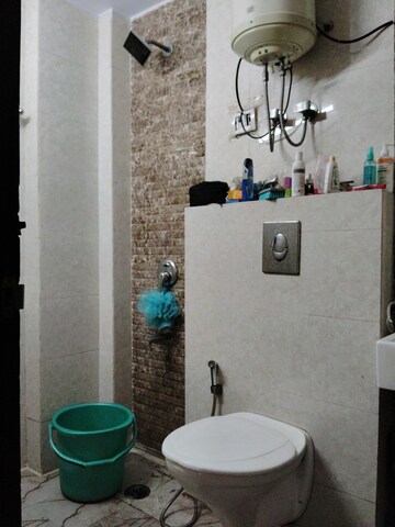 Bathroom in 3 BHK Builder Floor at Green Park – for Sale