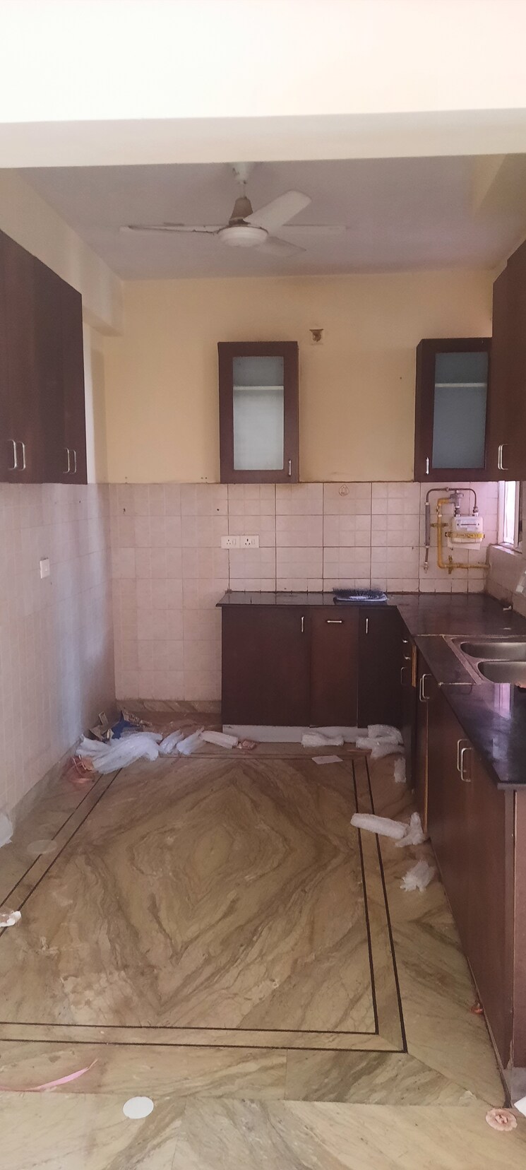 Bathroom, ascent-savy-ville-de 3 Bedroom 1450 Sq.Ft. Apartment In Raj Nagar Extension Ghaziabad 7996138
