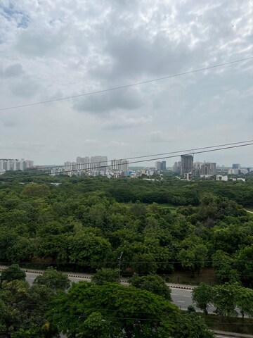 Master Bedroom in 3.5 BHK Apartment at Swaran Villa Friends Apartments, Sector 52 – for Rent