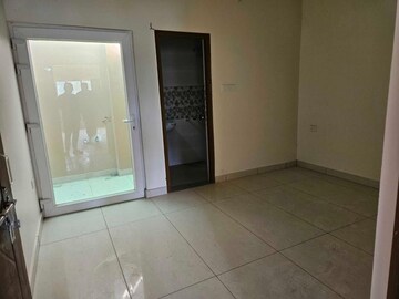Room in 2 BHK Villa at Sitapur Road – for Rent