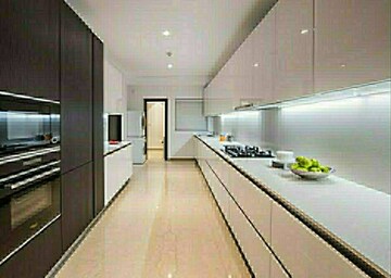 Building Lobby in 2.5 BHK Apartment at Oberoi Realty Woods, Goregaon East – for Rent