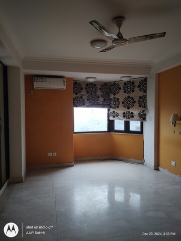 Master Bedroom in 3 BHK Builder Floor at Mehrauli – for Rent