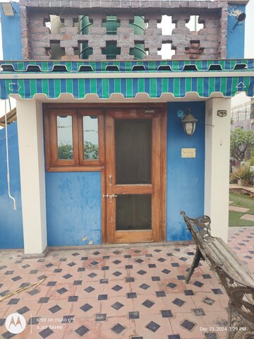 Furnished Amenities in 3 BHK Builder Floor at Mehrauli – for Rent