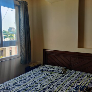 Bedroom in 3 BHK Builder Floor at Kailash Colony – for Rent