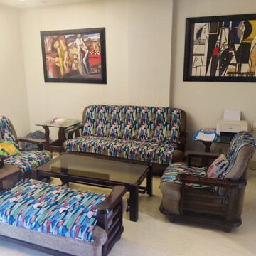 3 BHK Builder Floor For Rent in Kailash Colony
