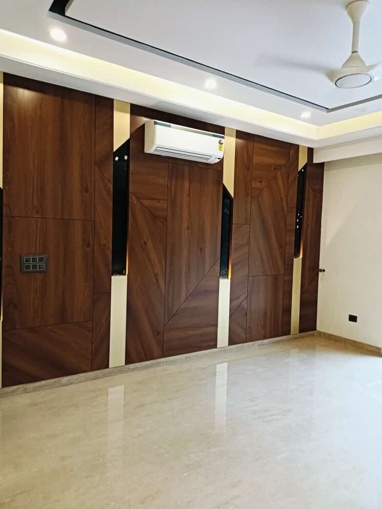 Bedroom, emaar-marbella 3 Bedroom 2400 Sq.Ft. Builder Floor In Sector 66 Gurgaon 7996270