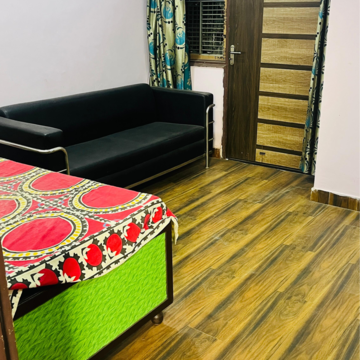 Bedroom in 1 RK Builder Floor at Chittaranjan Park – for Rent