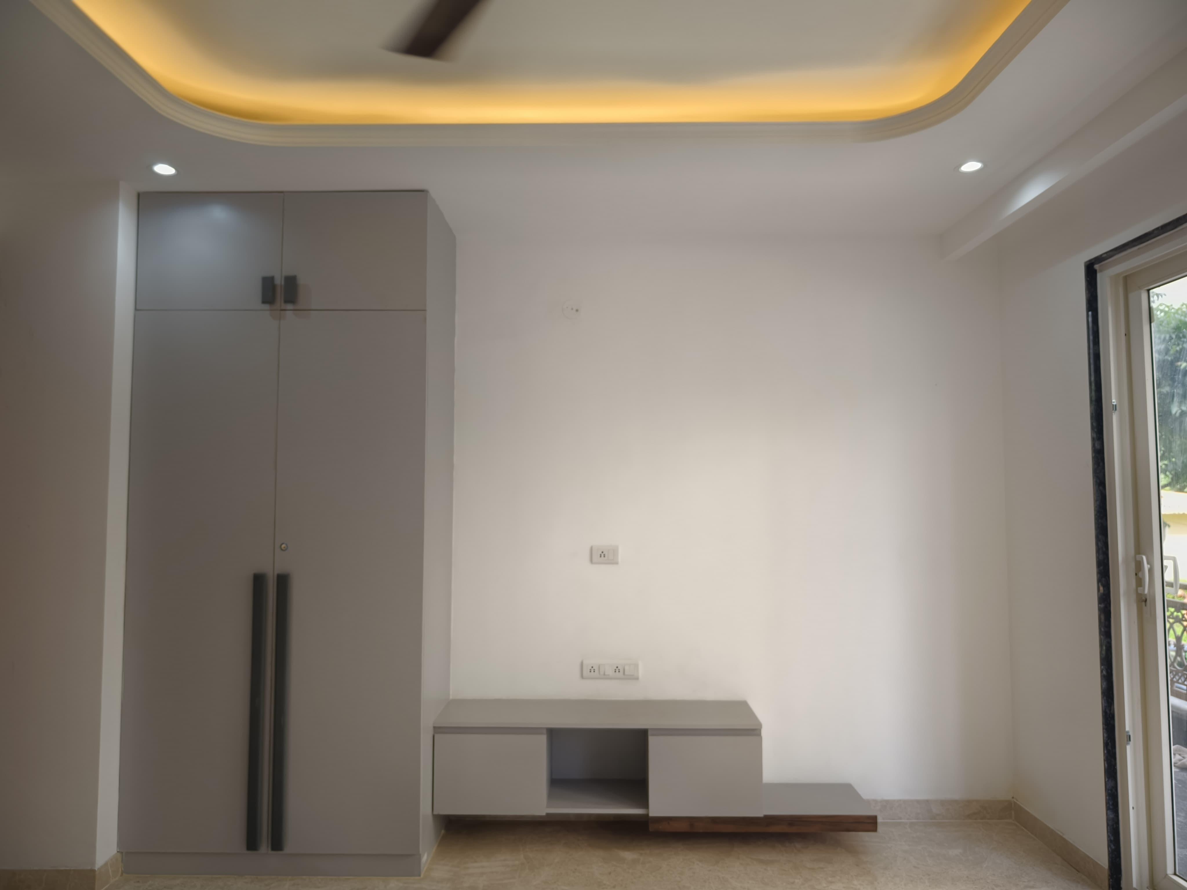 3 BHK + Servant Room Builder Floor For Sale in Emaar Marbella