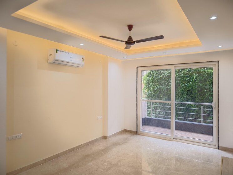 Master Bedroom, emaar-marbella 3 Bedroom 2350 Sq.Ft. Builder Floor In Sector 66 Gurgaon 7996282