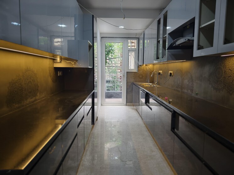 Kitchen, emaar-marbella 3 Bedroom 2350 Sq.Ft. Builder Floor In Sector 66 Gurgaon 7996282