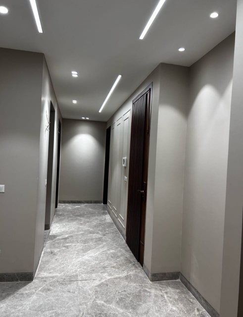 4 BHK + Servant Room Apartment For Sale in Paras Dews