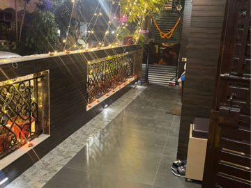 Balcony in 3 BHK Builder Floor at Chittaranjan Park – for Rent
