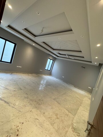 Furnished Amenities in 4 BHK Villa at Satbari – for Rent