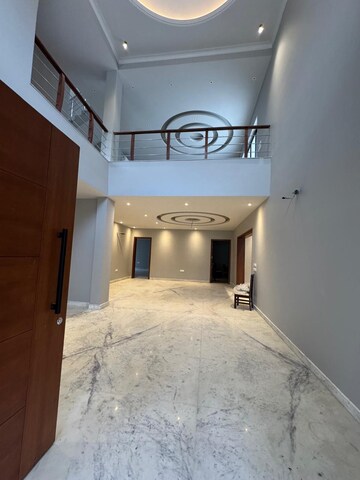 Kitchen in 4 BHK Villa at Satbari – for Rent