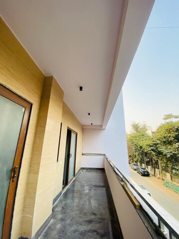 Room in  Pg at Sector 38 – for Rent