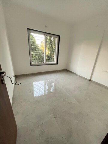 Room in 2 BHK Apartment at Kotibhaskar Indukiran, Kothrud – for Rent