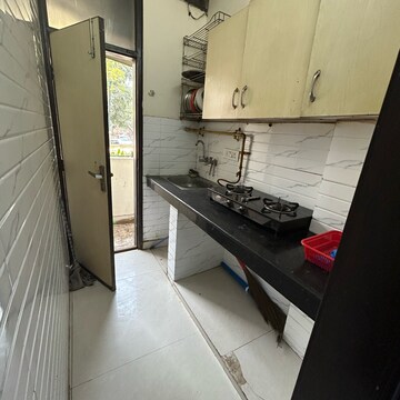 Kitchen in 1 BHK Builder Floor at Lajpat Nagar ii – for Rent
